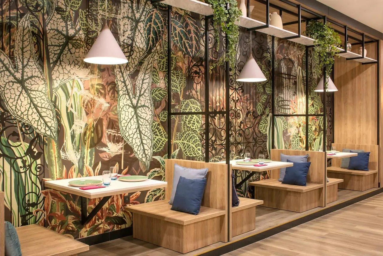 Ibis Styles Krakow East Hotel