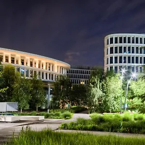 Sound Garden Airport Hotel Warsaw