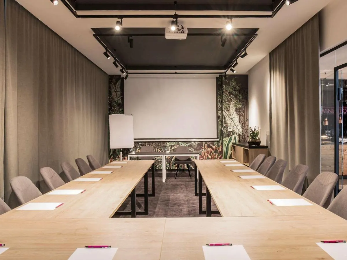 Ibis Styles Krakow East Hotel